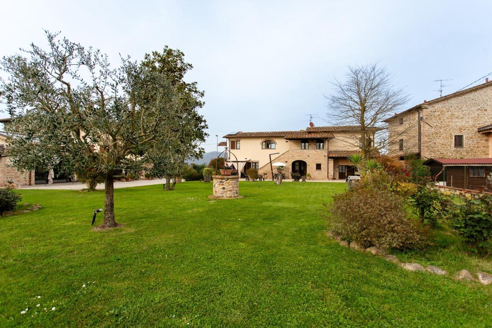 Podere Casenove Citerna Exteriér fotografie